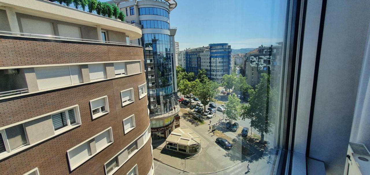Boulevard Studio Apartment Novi Sad Eksteriør bilde